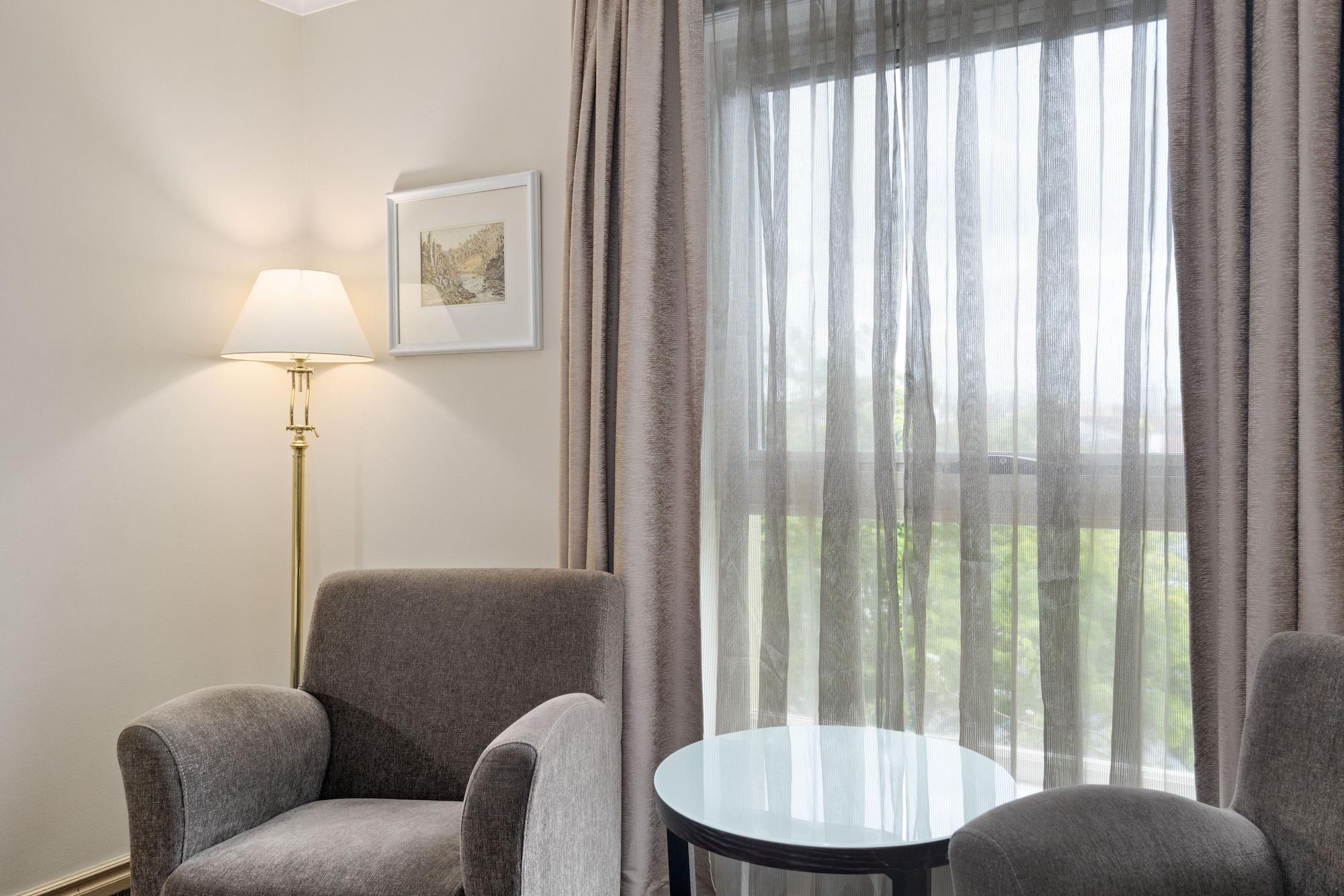 Hotel Grand Chancellor Лонсестон Экстерьер фото