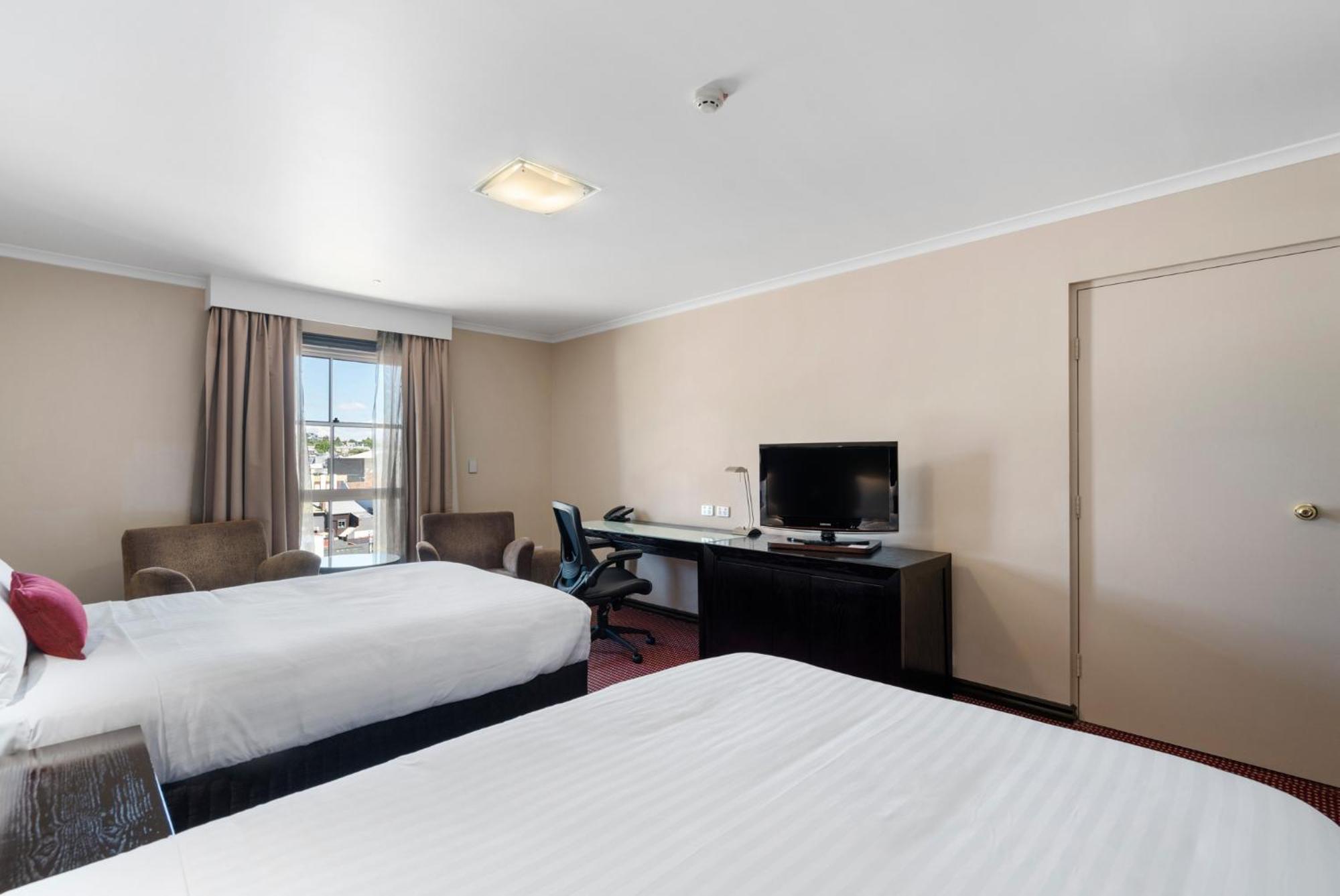 Hotel Grand Chancellor Лонсестон Номер фото